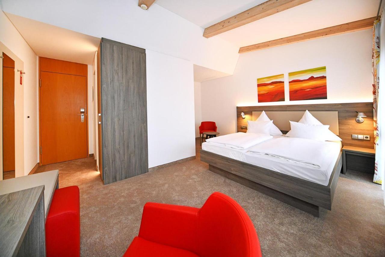 Genohotel Karlsruhe Bagian luar foto